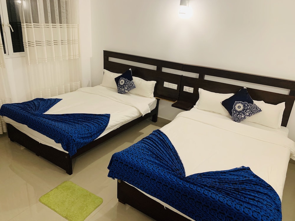 Basic Triple Room, Multiple Beds photo 1