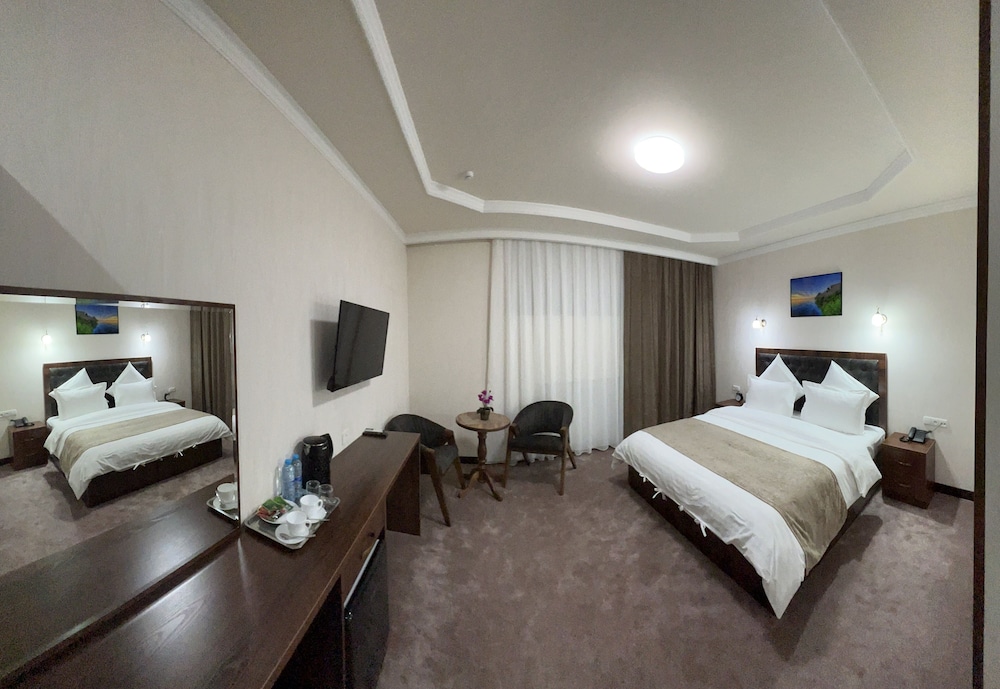 Standard Double Room - Photo 1