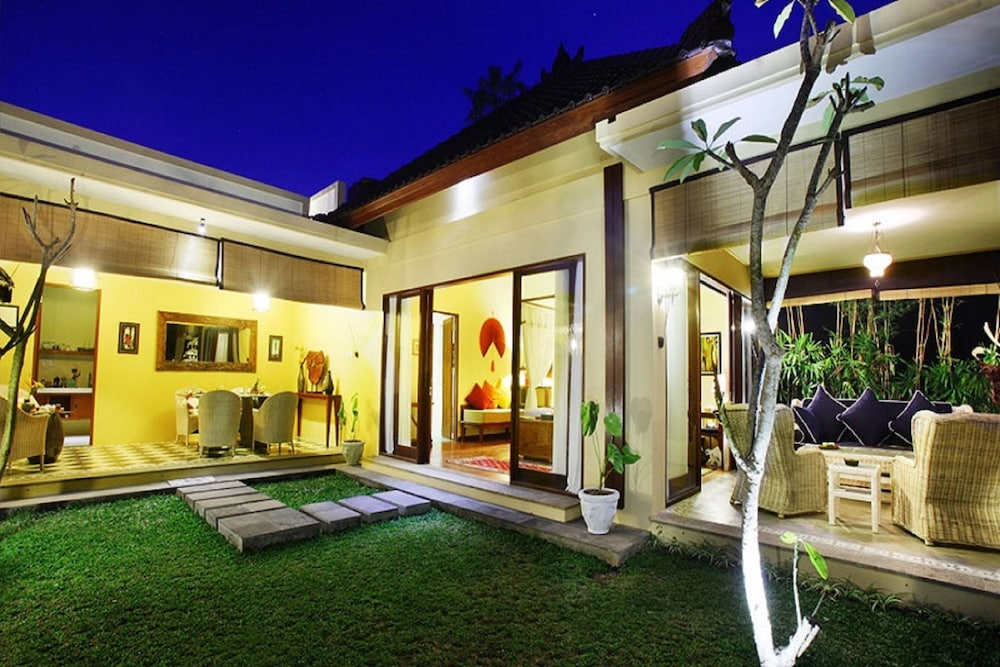 Luxury Villa, 2 Bedrooms, Private Pool, Poolside - Photo 17