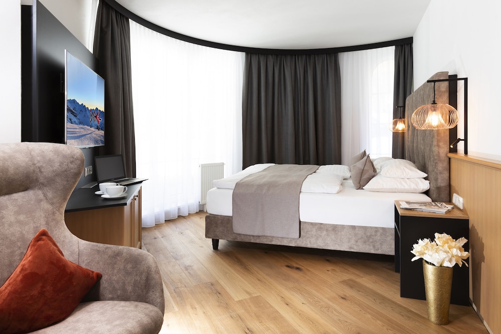 Exclusive Studio Suite photo 3