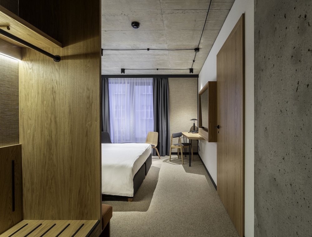 Deluxe Double Room - Photo 5