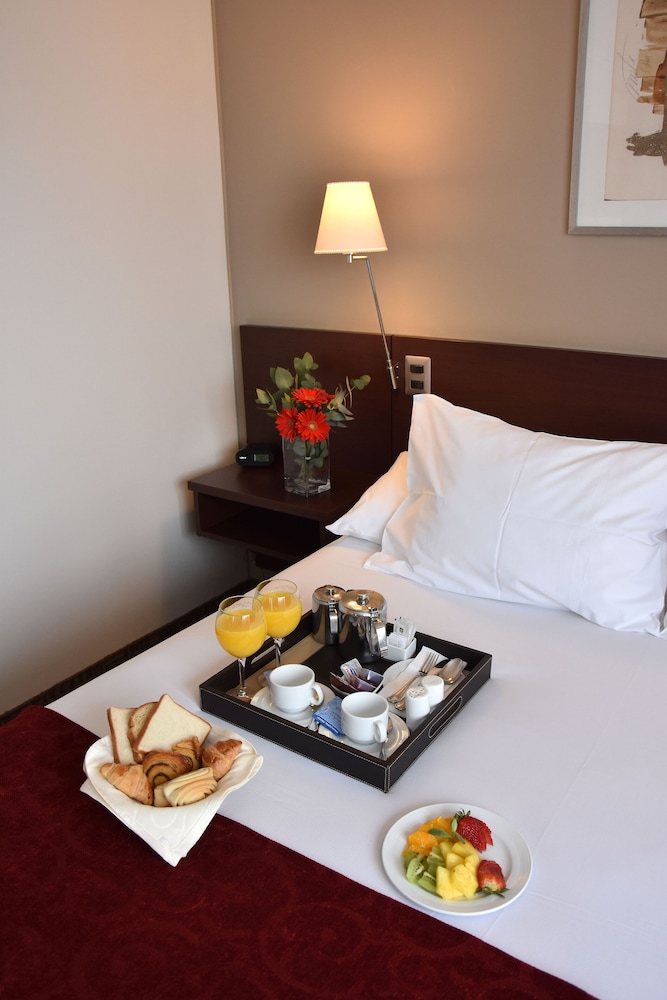Standard Double Room, 1 King Bed - Photo 1
