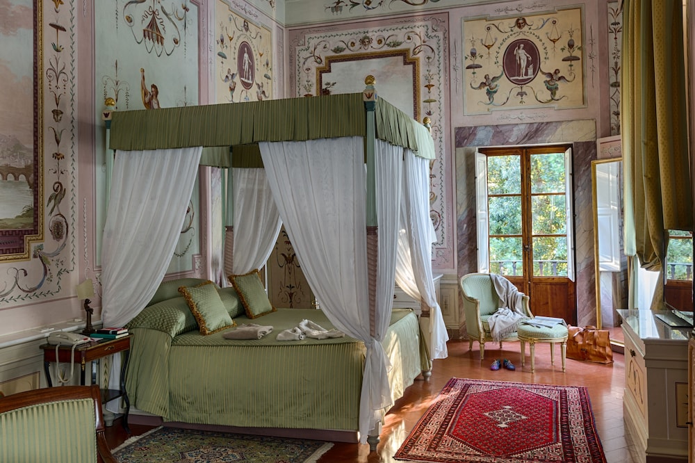 Junior Suite (Villa) thumbnail 6