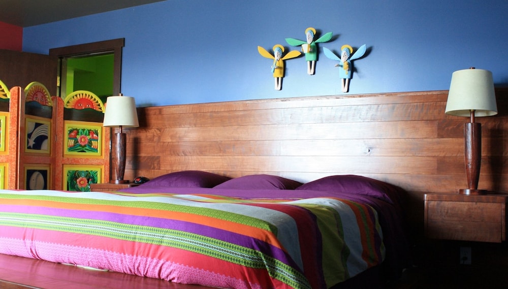Suite, 1 King Bed (Wanta-Qo-Ti) photo 1