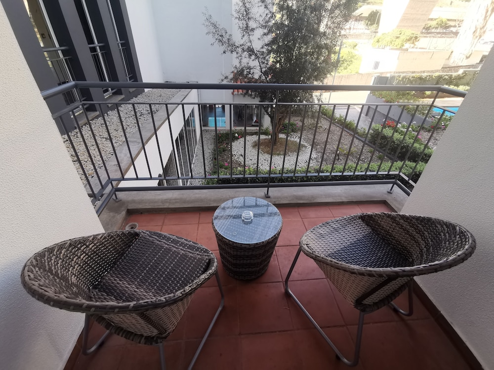 Standard Double or Twin Room - Photo 3