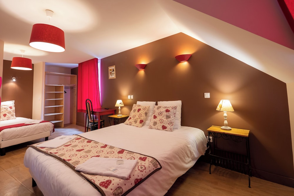 Superior Triple Room photo 2