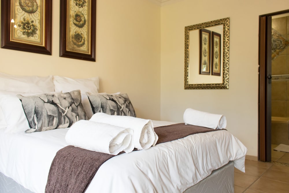 Executive Double Room, 1 Queen Bed, Ensuite, Ground Floor photo 1