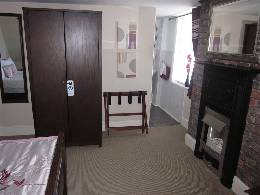 Double Room, Ensuite, Sea View photo 2