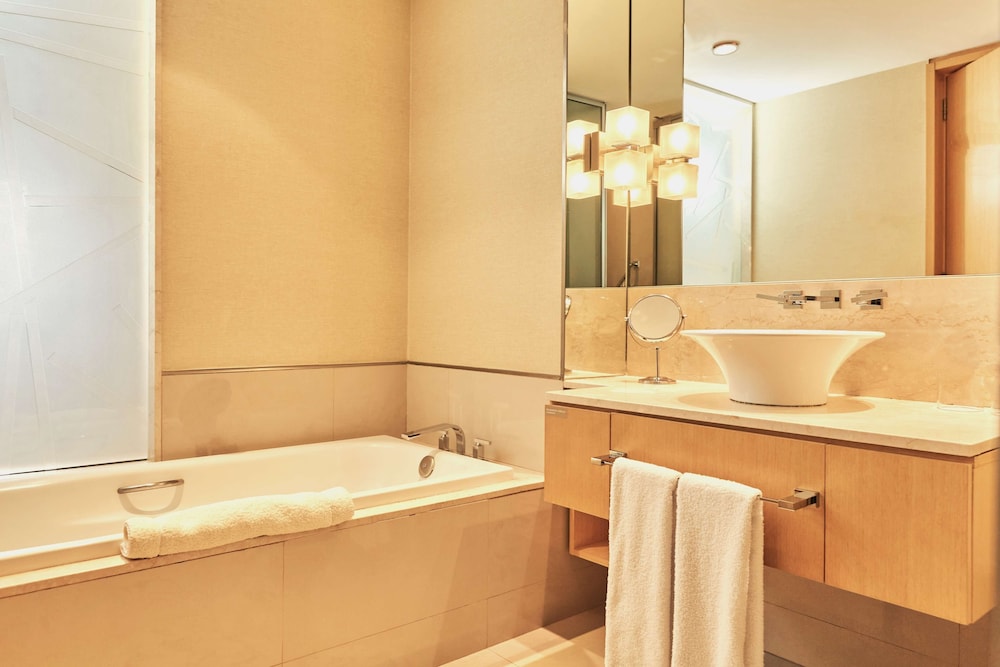 Executive Suite, 1 Bedroom (Executive Floor) thumbnail 5