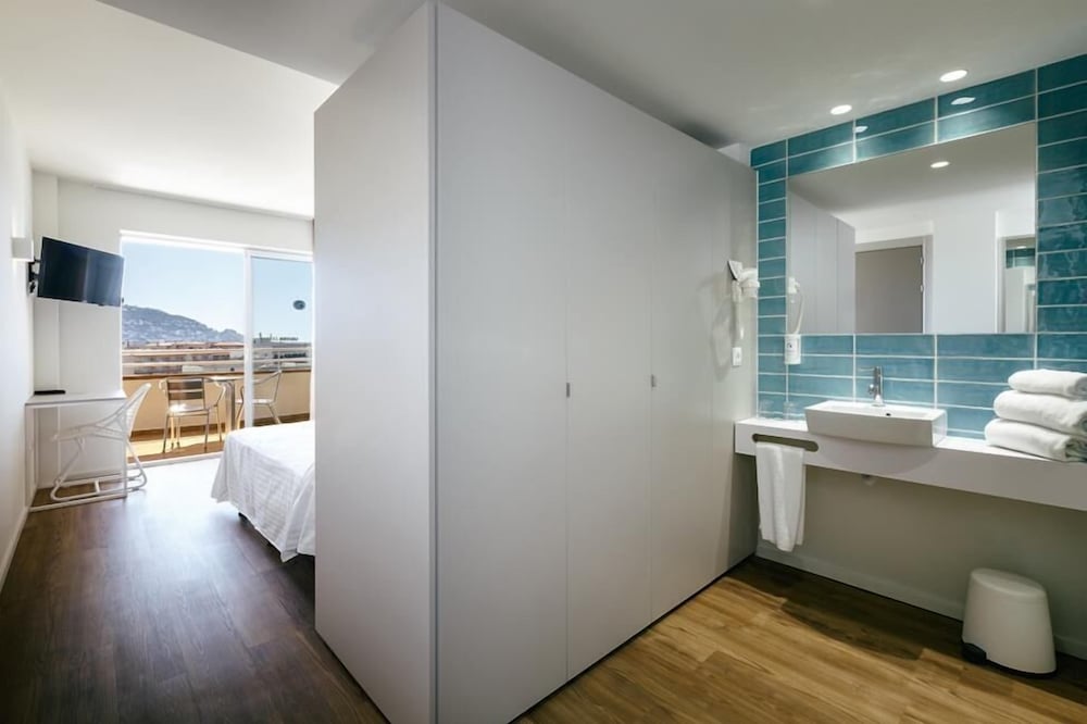 Superior Double Room - Photo 1
