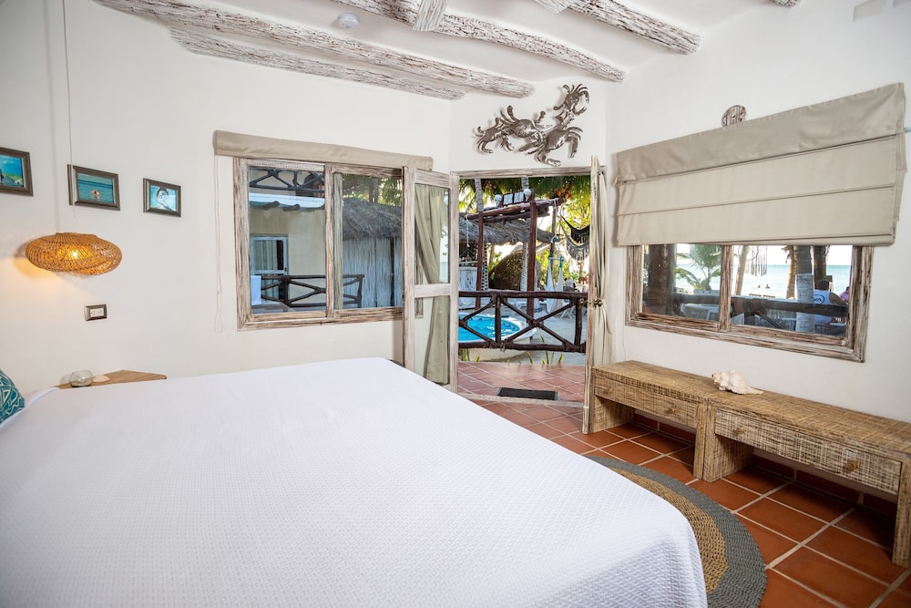 Premium Room, Ocean View - Photo 3