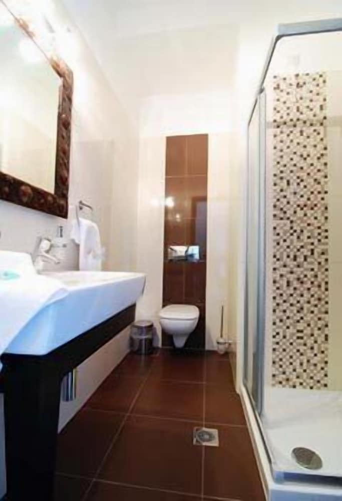 Deluxe Room, Sea View - Photo 4