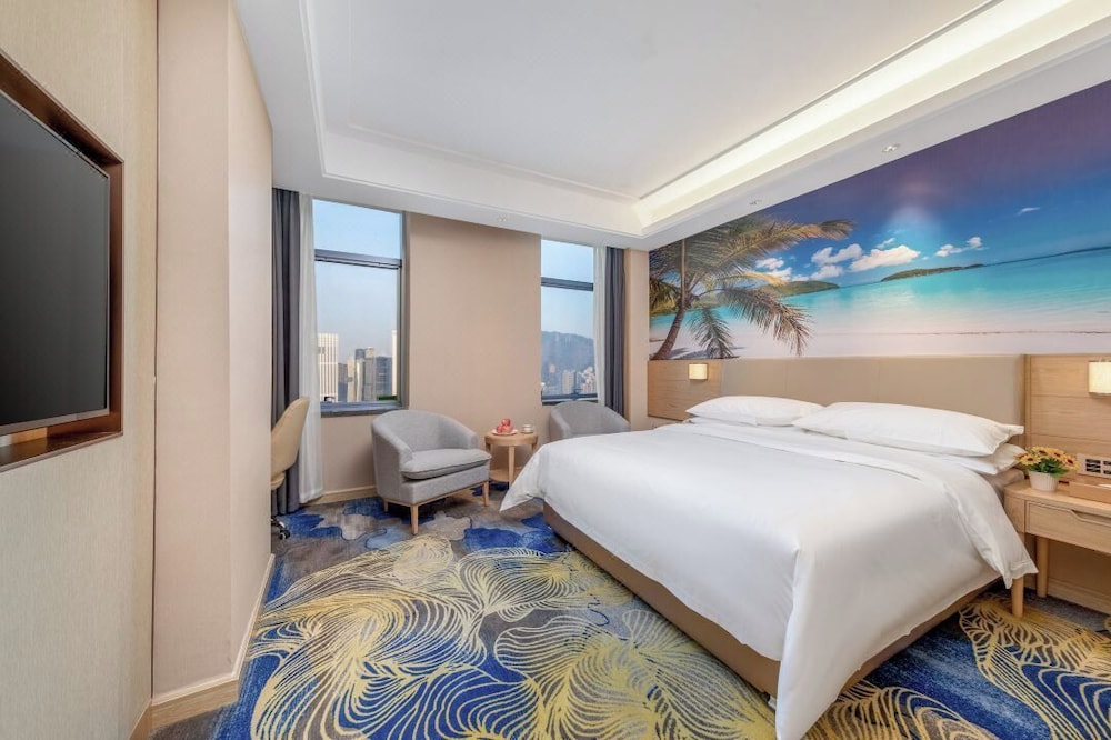 Superior Single Room, City View