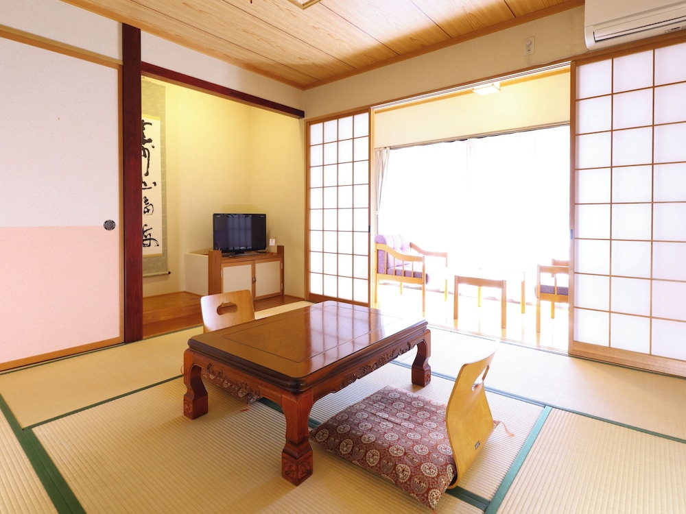 Japanese-style 8tatami mats room, Non Smoking - Photo 1