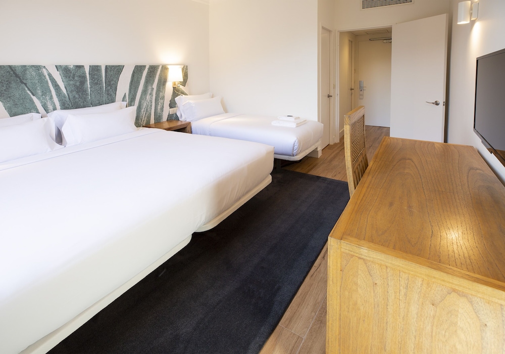 Habitación Doble Superior con cama extra