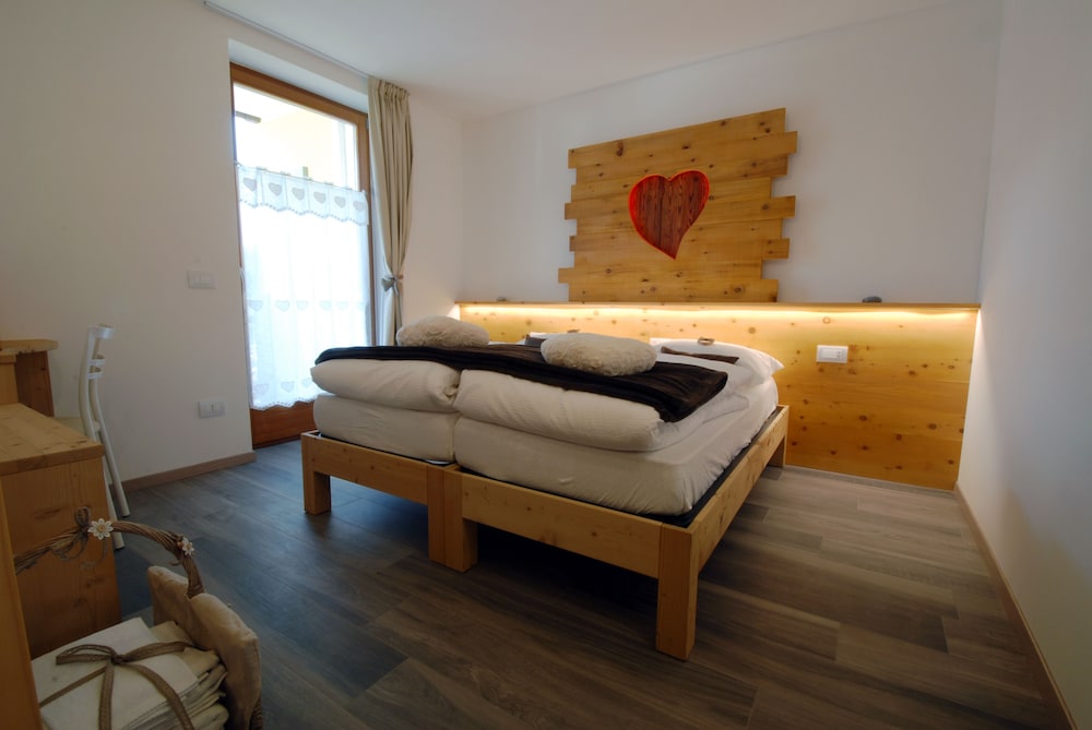 Double Room (Cirmolo) photo 1