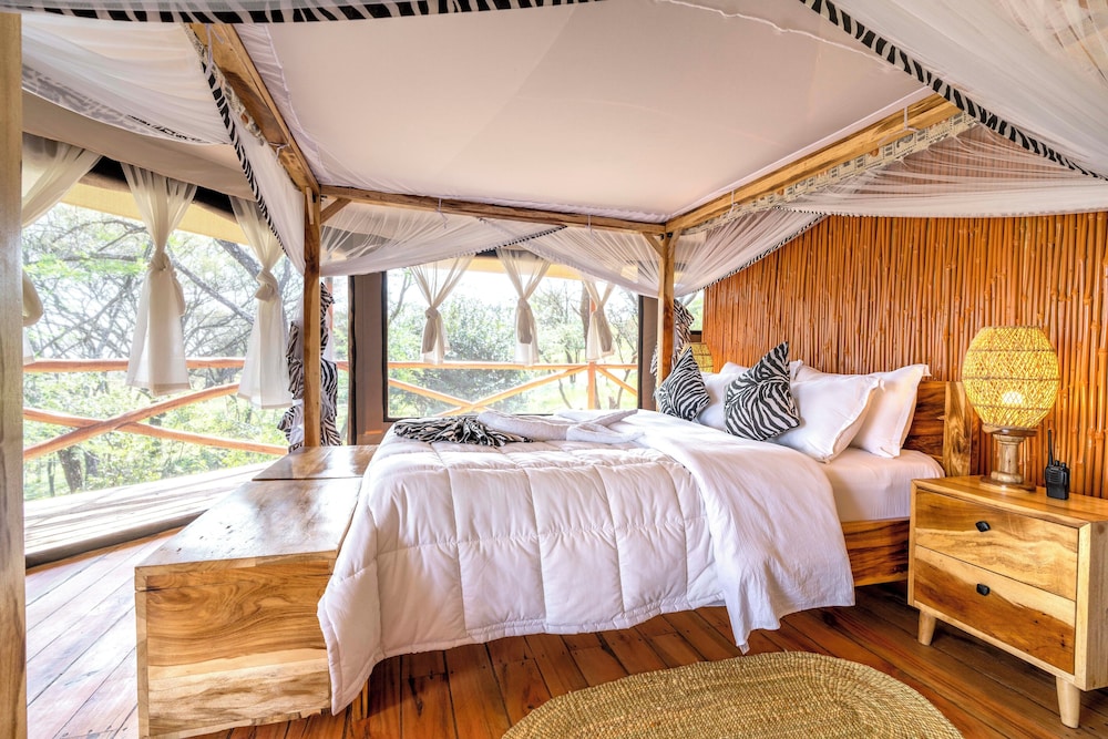 Luxury Room, Balcony, Valley View photo 2