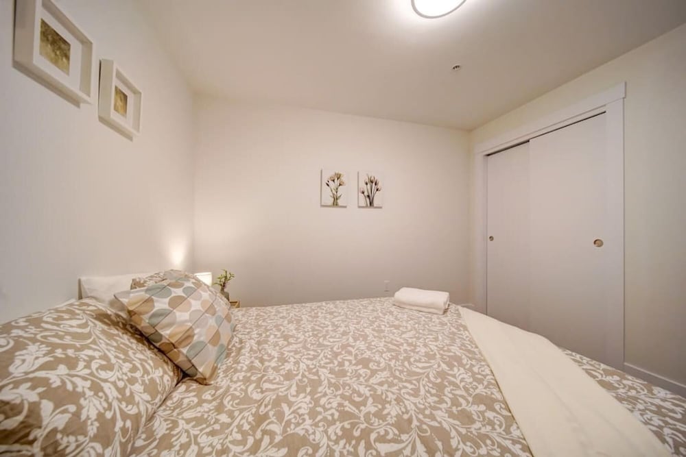 Luxurious Modern 2BR Condo Slps-5 Coffee AC Wifi, Billede 22