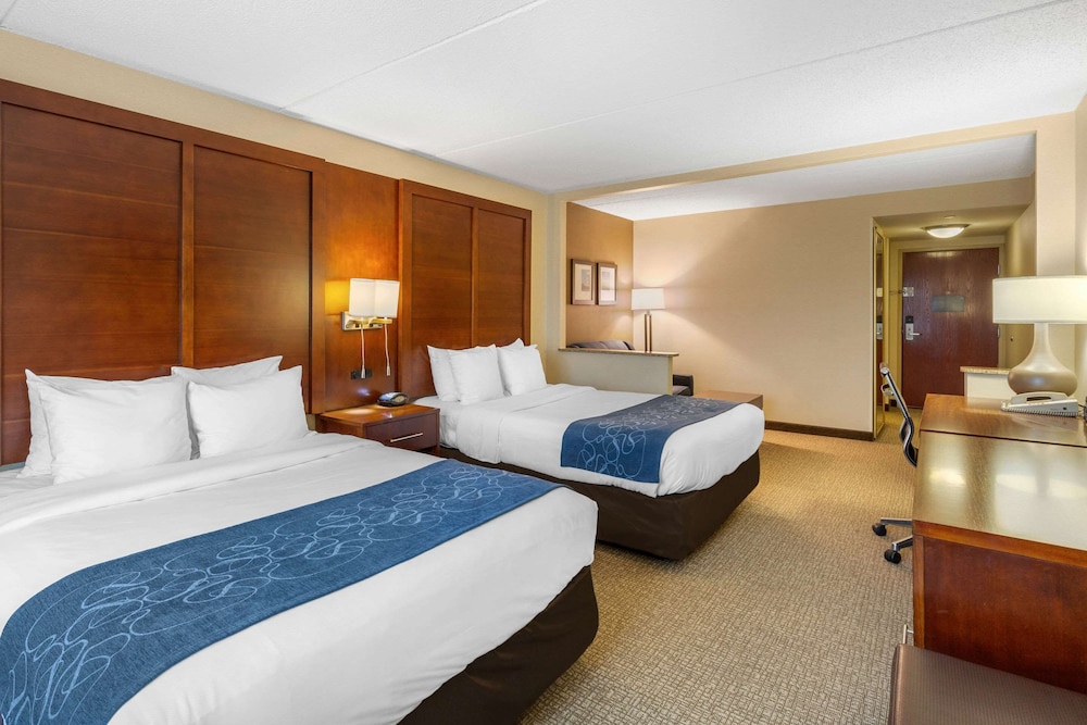 Suite, Multiple Beds, Accessible, Non Smoking - Photo 1