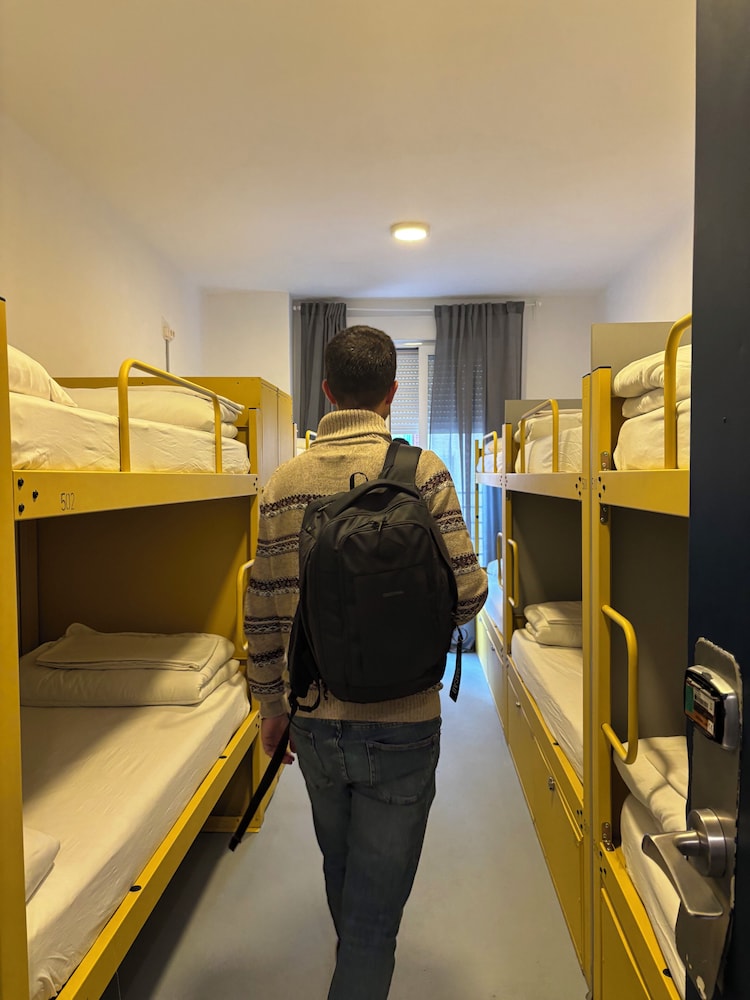 Classic Shared Dormitory, Mixed Dorm photo 3