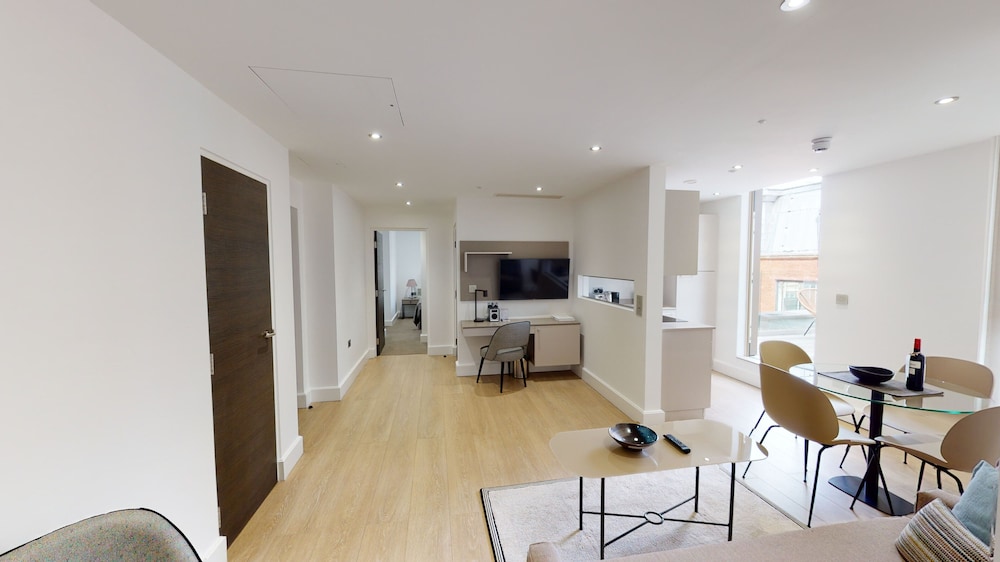 Executive 2 Bedroom Terrace Suite photo 3