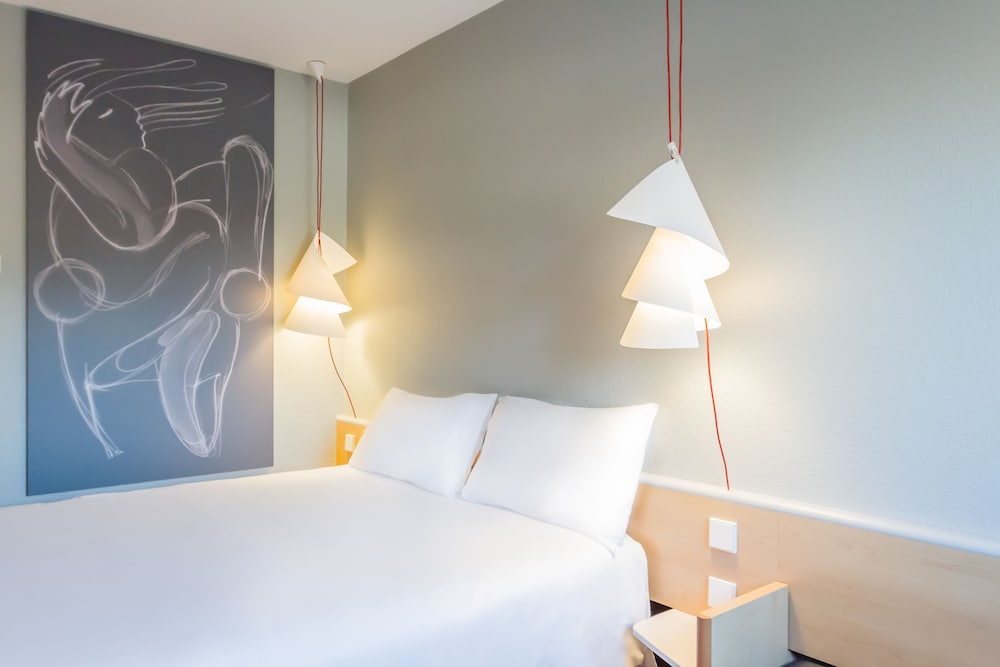 Comfort Room, 1 Double Bed - Photo 10