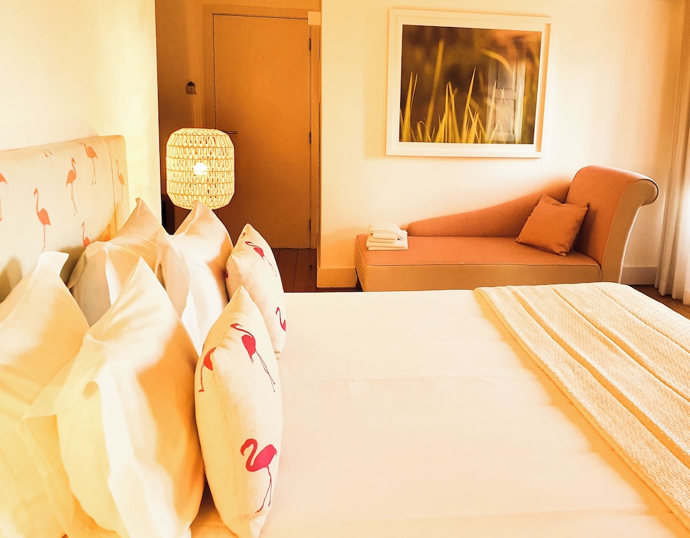 Deluxe Double Room, Lake View (DUPLO-DELUXE)
