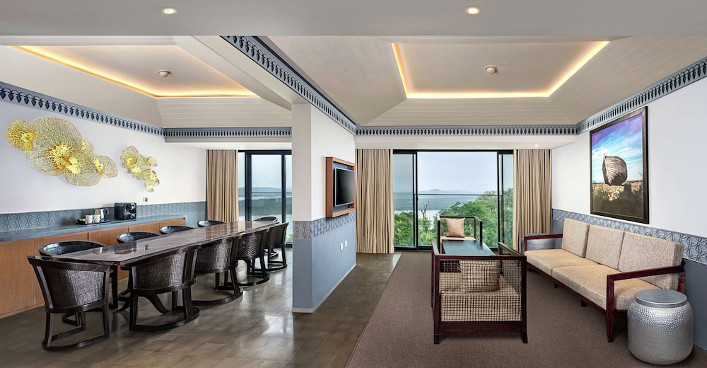 Premium Suite, River View photo