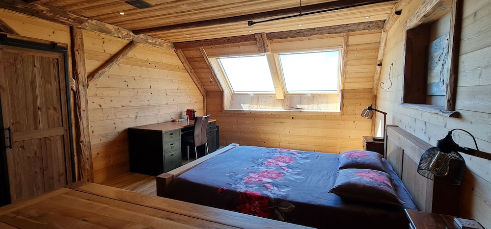 Suite (Gabriel) photo 1