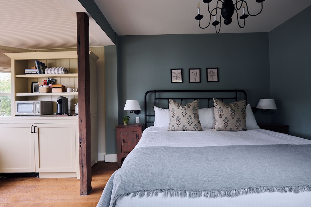 Standard Single Room, Balcony, River View photo 1