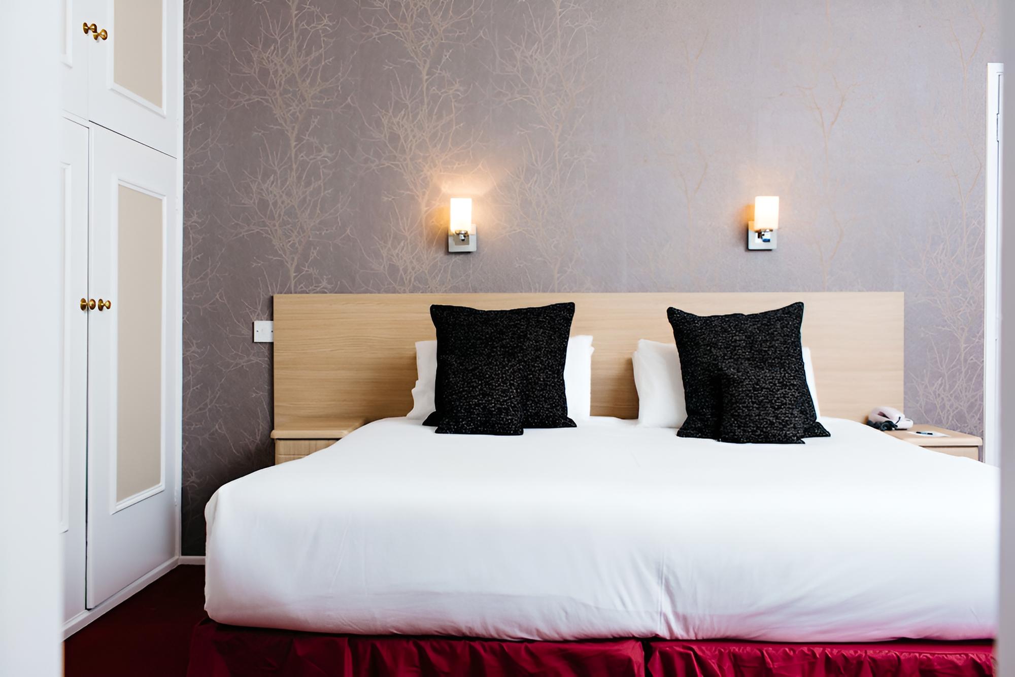 Standard Double Room - Photo 6