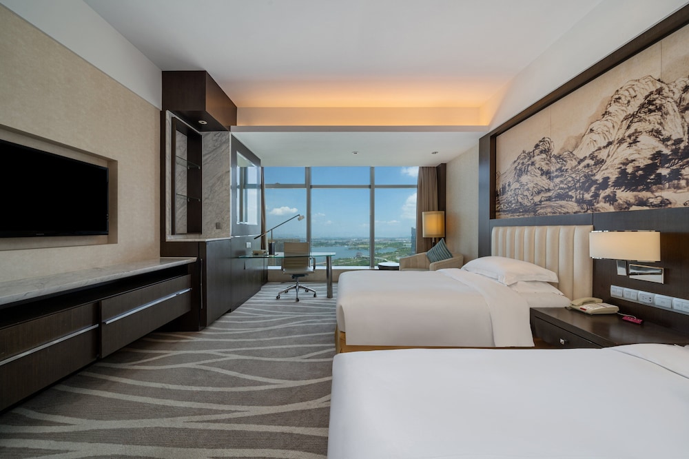 Standard Room, 2 Twin Beds, Lake View