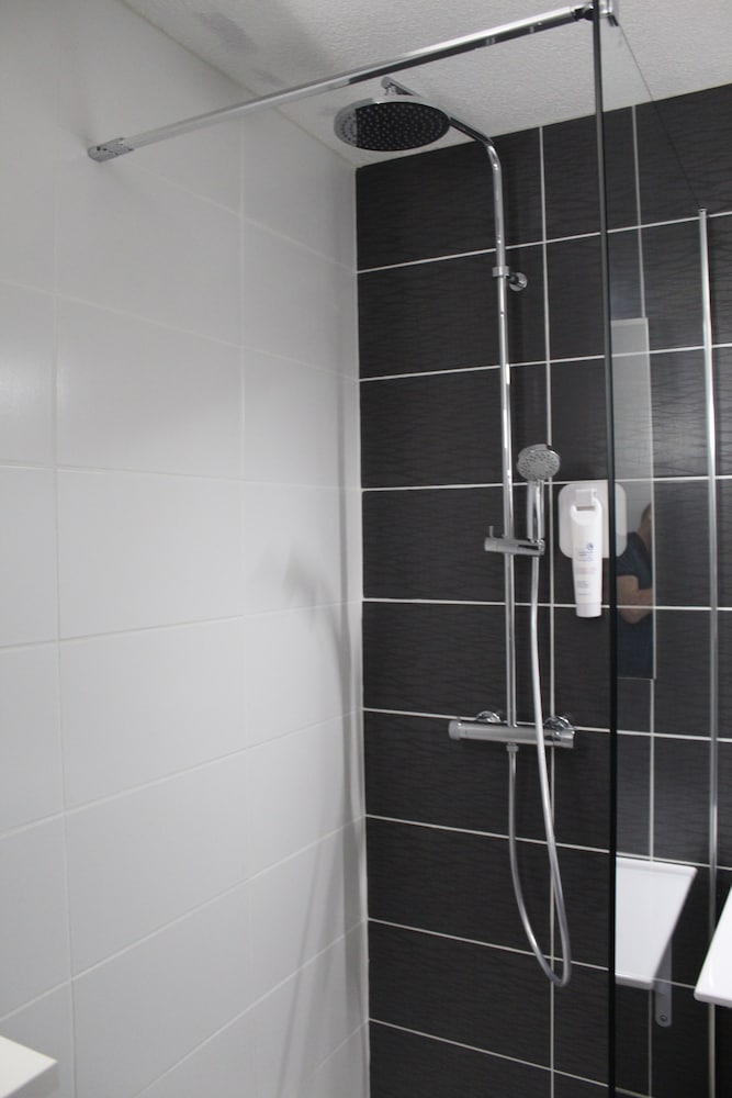 Triple Room - Photo 5
