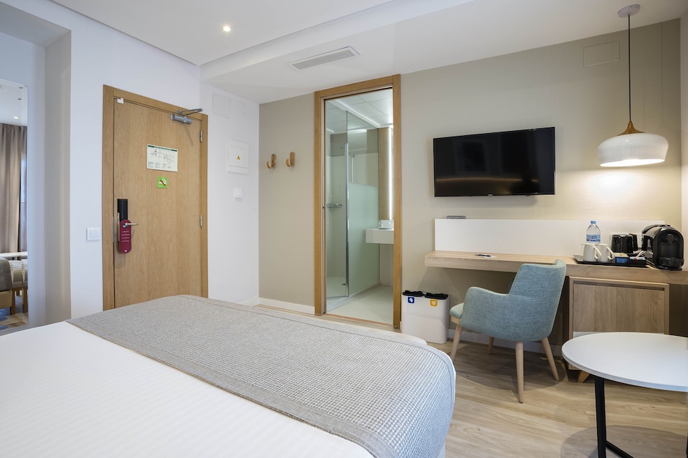 Comfort Room, 1 Double Bed photo 3