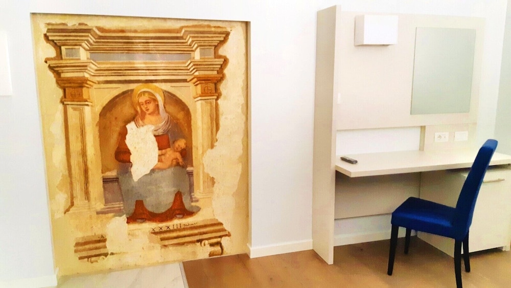Suite Deluxe Madonna con Bambino photo 1