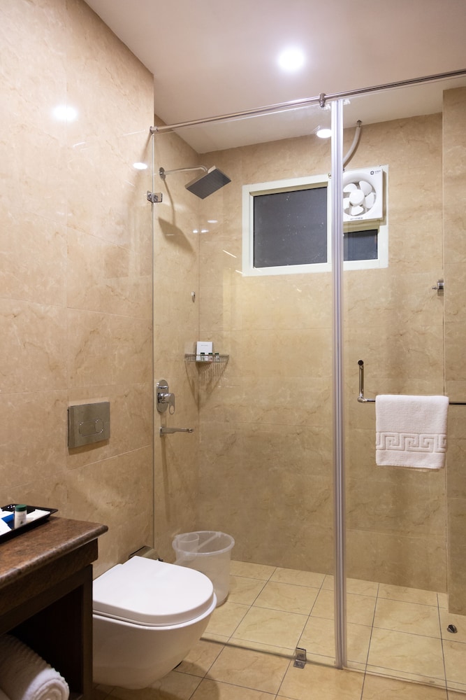 Deluxe Room - Photo 3