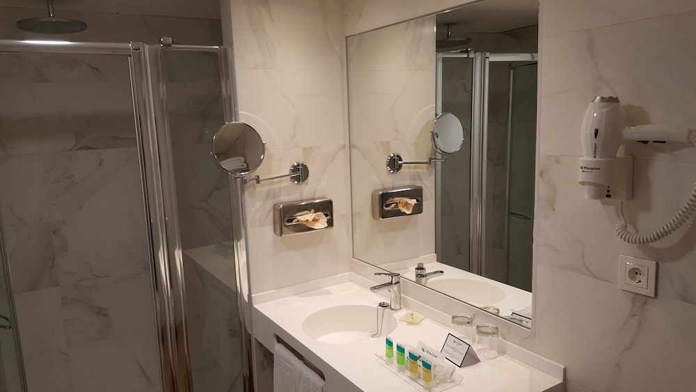 Superior Double Room - Photo 4