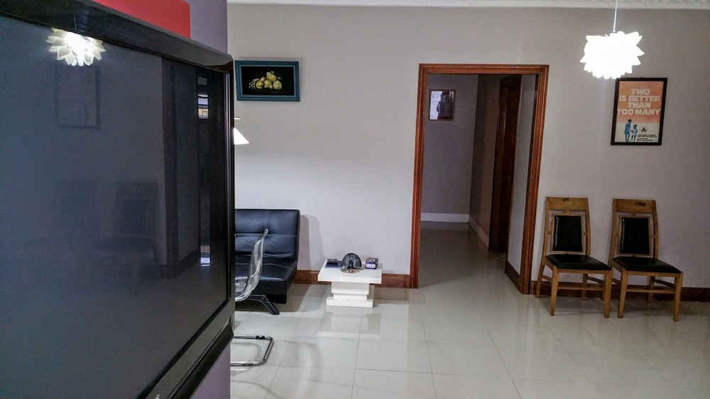 Appartement Exclusif, 2 chambres, accès piscine, vue montagne