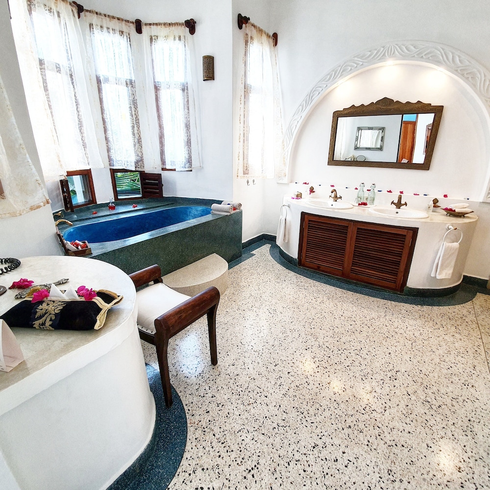 Suite with Sea View ( Villa Kidosho )