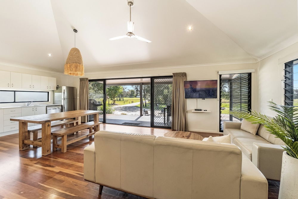 Cabin (Figtree Cabin) photo 1