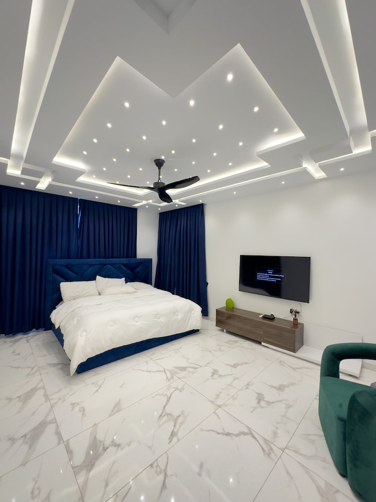 Luxury Apartment photo 1