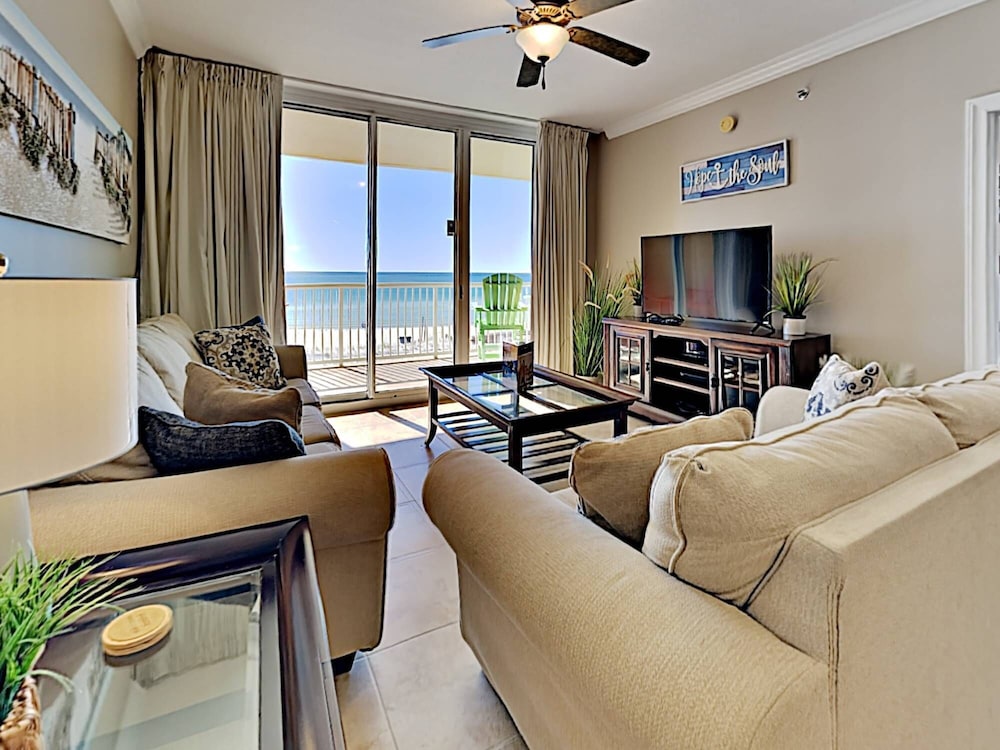 Condo (4 Bedrooms) photo 1