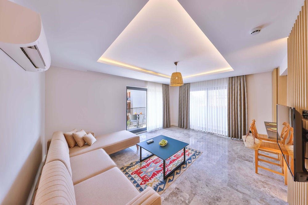 Deluxe Apartment, 1 King Bed with Sofa bed