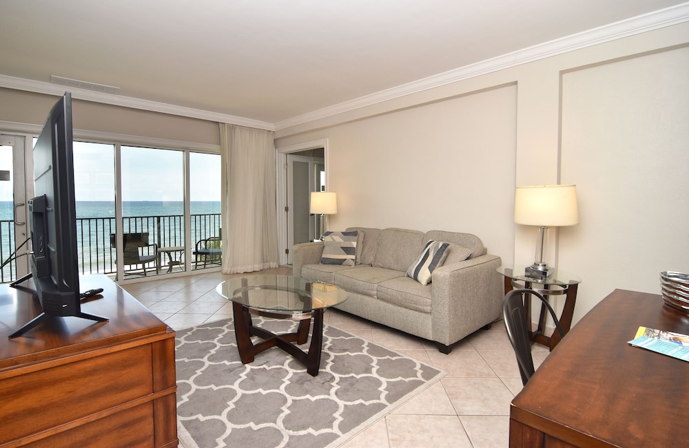 Grand Suite, 1 King Bed with Sofa bed, Ocean View, Beachfront