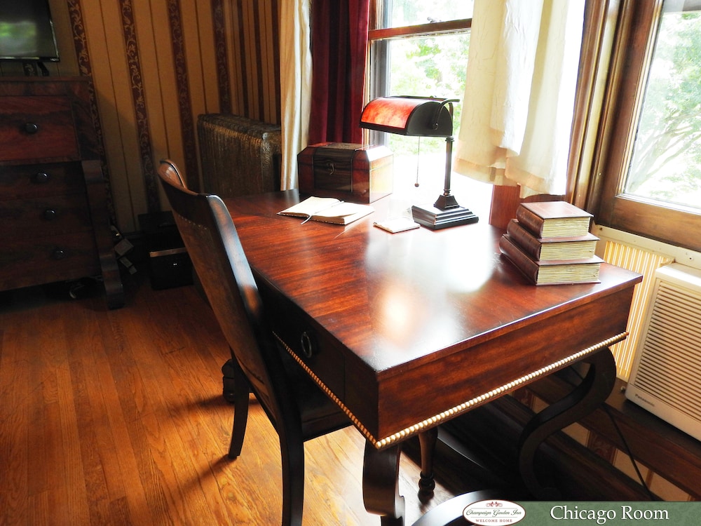 Chicago Room (2nd Floor) photo 3