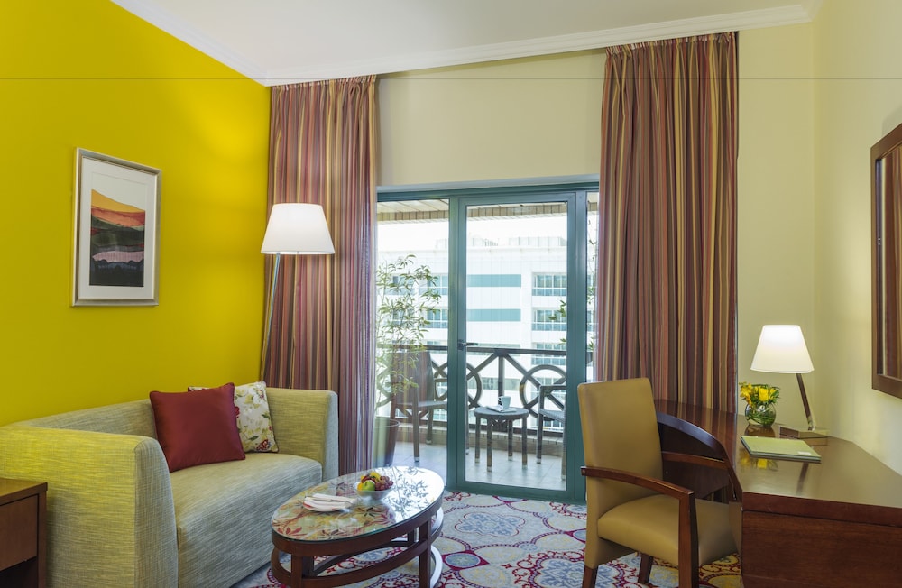 Standard Twin Room, Balcony photo 2