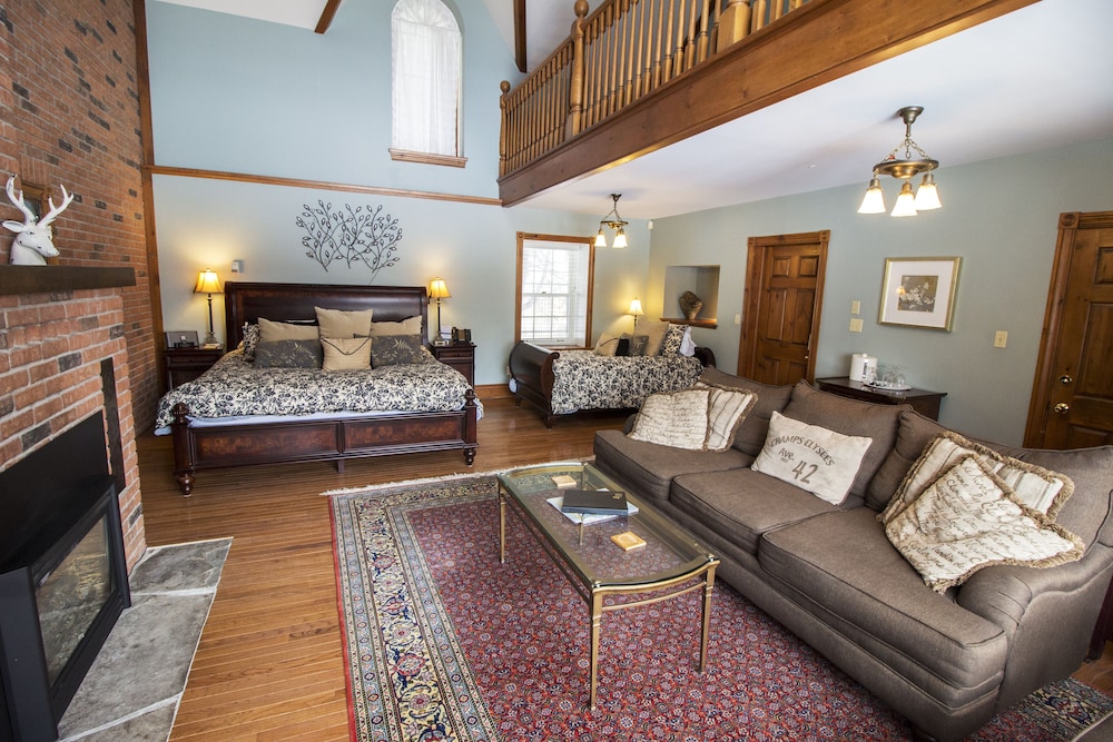 Superior Cottage, Multiple Beds photo 3