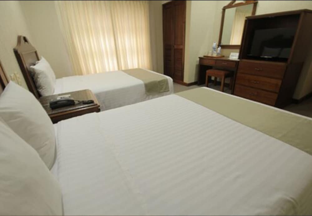 Double Room - Photo 2