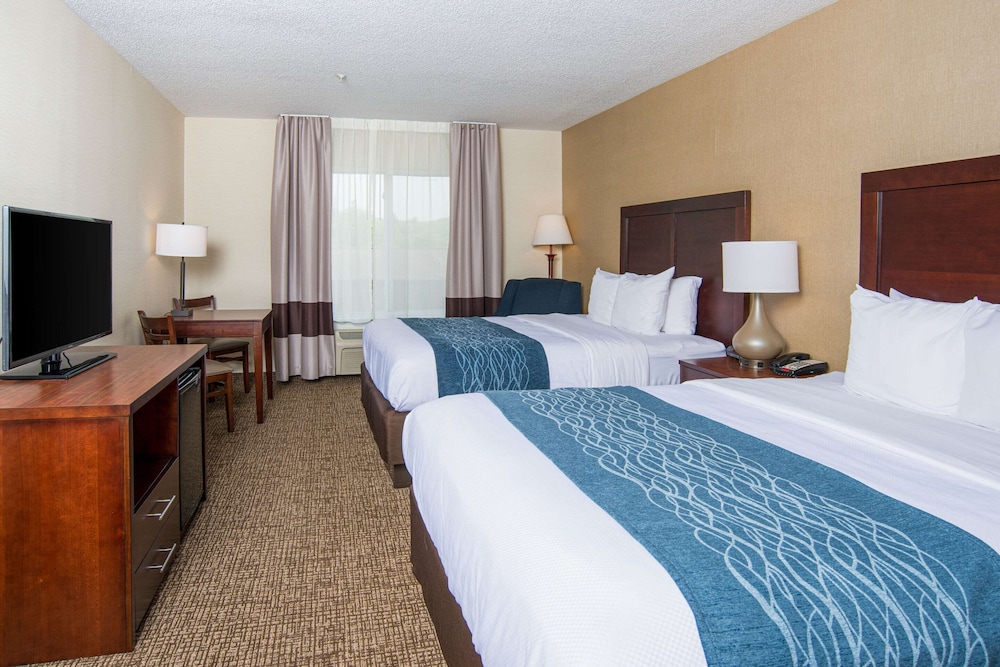 Standard Room, 2 Queen Beds, Non Smoking