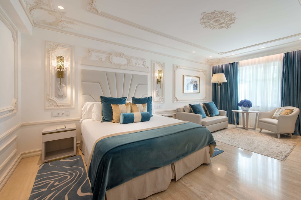 Deluxe Room (extra bed)